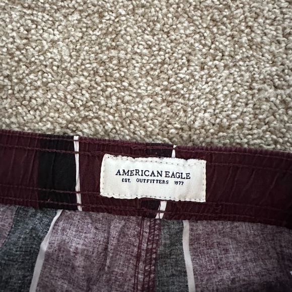 American Eagle Striped Shorts Men’s M - Picture 3 of 3